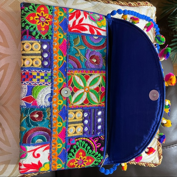 Handmade women’s crossbody bag. - Picture 5 of 6